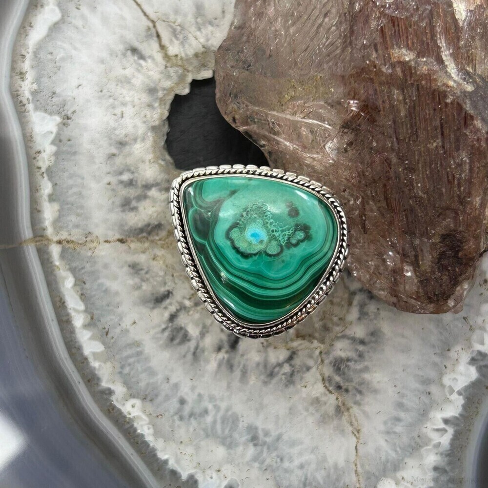 Sterling Silver Southwestern Style Wide Teardrop Malachite Ring Size 8 For Women - Picture 2 of 10